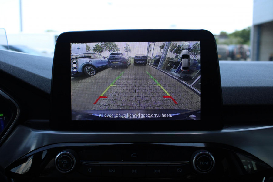 Ford Kuga 2.5 PHEV Titanium X | Wegklapbare trekhaak | Winter Pack | Adaptive cruise control | Dodehoeksesoren | Half leder | Bang&Olufsen