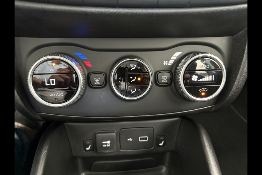 Fiat Tipo Stationwagon 1.0 City Life Achteruitrijcamera - Airco - Apple carplay - Parkeersensoren - Dakrails - Stoelverwarming - Bluetooth - Cruise control - Elektrische ramen - Stuur multifunctioneel - Led verlichting - Licht m
