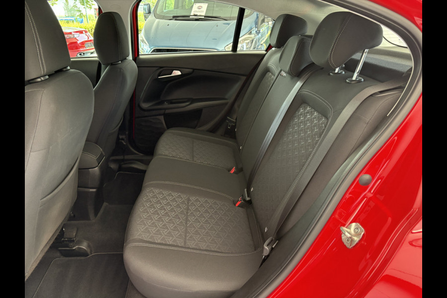 Fiat Tipo Stationwagon 1.0 City Life Achteruitrijcamera - Airco - Apple carplay - Parkeersensoren - Dakrails - Stoelverwarming - Bluetooth - Cruise control - Elektrische ramen - Stuur multifunctioneel - Led verlichting - Licht m