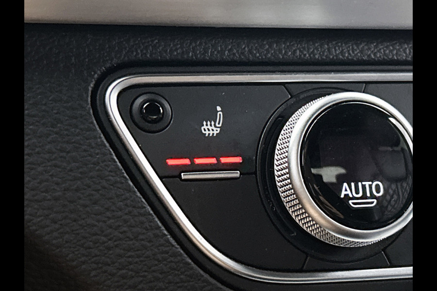 Audi Q5 Sportback 50 TFSI e S edition (NL-auto, Perfect OnderH, Camera, Addapt Cruise, StoelV, Carplay, Etc)