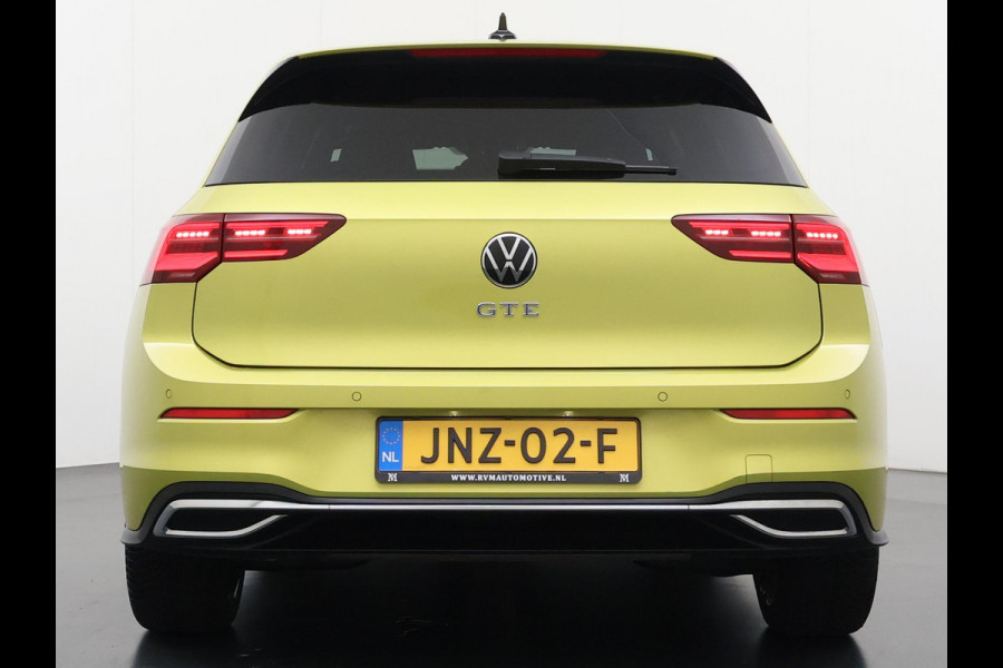 Volkswagen Golf 1.4 eHybrid GTE VAN: 27.900,- VOOR: 25.877,- UW WKVOORDEEL: 2.023,- | PHEV 245PK | 32.000 KM! | PANO | HEAD-UP DISPLAY | KEYLESS | IQ LED MATRIX | WINTERPAKKET | CAMERA | ADAPTIEVE CRUISE CONTROL | DODEHOEKDETECTIE | ALL SEASONS | FULL OPTIONS | RIJKLAAR + 12 MND BOVAG GARANTIE