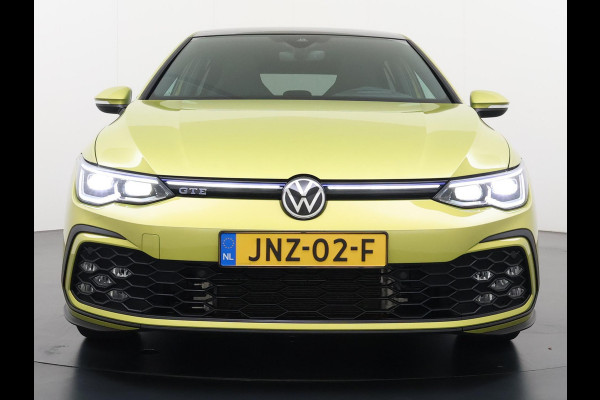 Volkswagen Golf 1.4 eHybrid GTE VAN: 27.900,- VOOR: 25.877,- UW WKVOORDEEL: 2.023,- | PHEV 245PK | 32.000 KM! | PANO | HEAD-UP DISPLAY | KEYLESS | IQ LED MATRIX | WINTERPAKKET | CAMERA | ADAPTIEVE CRUISE CONTROL | DODEHOEKDETECTIE | ALL SEASONS | FULL OPTIONS | RIJKLAAR + 12 MND BOVAG GARANTIE