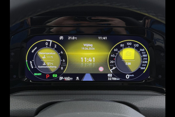 Volkswagen Golf 1.4 eHybrid GTE VAN: 27.900,- VOOR: 25.877,- UW WKVOORDEEL: 2.023,- | PHEV 245PK | 32.000 KM! | PANO | HEAD-UP DISPLAY | KEYLESS | IQ LED MATRIX | WINTERPAKKET | CAMERA | ADAPTIEVE CRUISE CONTROL | DODEHOEKDETECTIE | ALL SEASONS | FULL OPTIONS | RIJKLAAR + 12 MND BOVAG GARANTIE