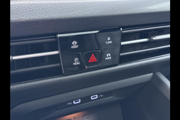 Volkswagen Golf 1.4 eHybrid GTE VAN: 27.900,- VOOR: 25.877,- UW WKVOORDEEL: 2.023,- | PHEV 245PK | 32.000 KM! | PANO | HEAD-UP DISPLAY | KEYLESS | IQ LED MATRIX | WINTERPAKKET | CAMERA | ADAPTIEVE CRUISE CONTROL | DODEHOEKDETECTIE | ALL SEASONS | FULL OPTIONS | RIJKLAAR + 12 MND BOVAG GARANTIE