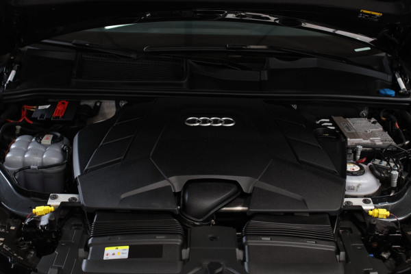 Audi Q7 60 TFSI e Quattro Competition *Pano*RS-Stoelen*B&O*360 Camera*Soft-Close*