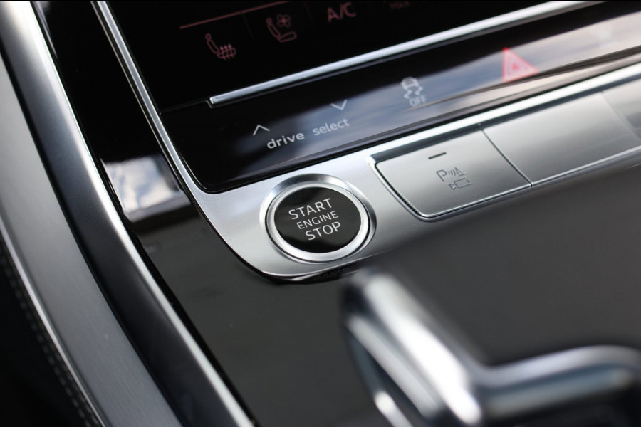 Audi Q7 60 TFSI e Quattro Competition *Pano*RS-Stoelen*B&O*360 Camera*Soft-Close*