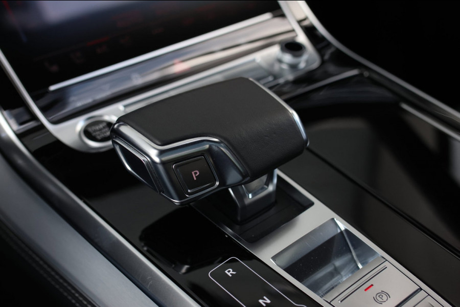 Audi Q7 60 TFSI e Quattro Competition *Pano*RS-Stoelen*B&O*360 Camera*Soft-Close*