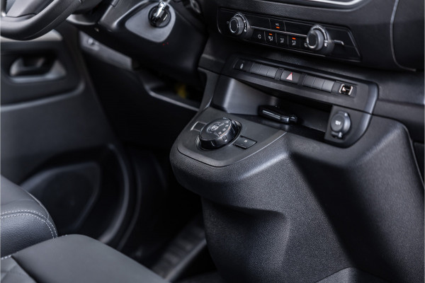 Opel Vivaro 2.0 BlueHDi L3H1 DC AUT | Dubbel cabine | Blind Spot | Navigatie | CarPlay | Camera | L+R Schuifdeur | Lane Assist | DAB | BPM Vrij | 6-Zitter | Nieuwe APK