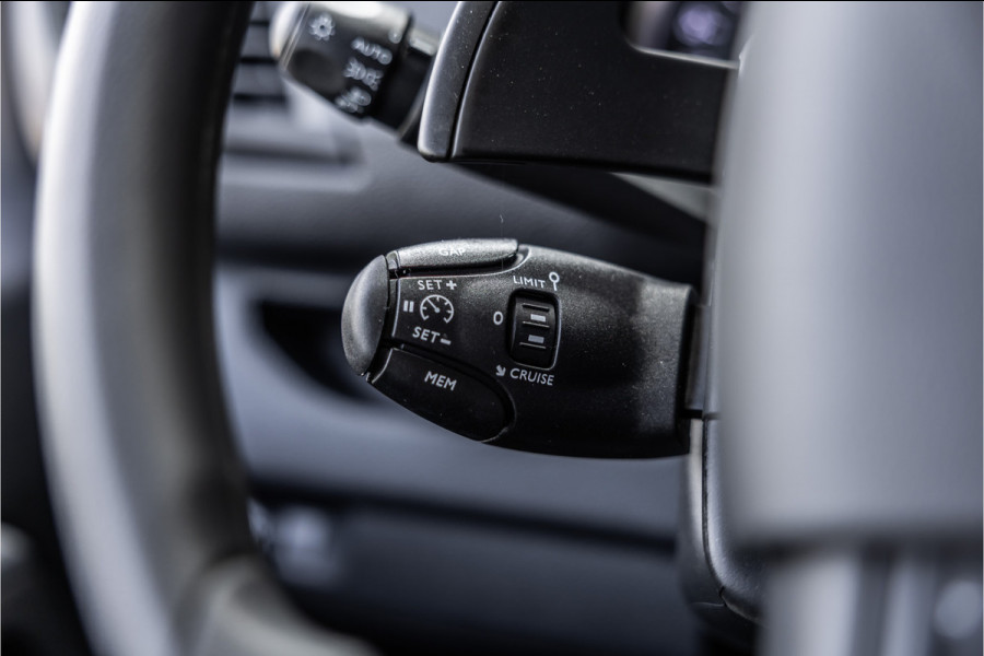 Opel Vivaro 2.0 BlueHDi L3H1 DC AUT | Dubbel cabine | Blind Spot | Navigatie | CarPlay | Camera | L+R Schuifdeur | Lane Assist | DAB | BPM Vrij | 6-Zitter | Nieuwe APK