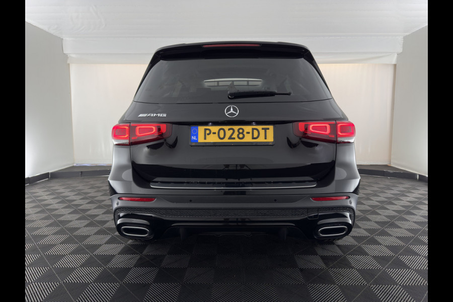 Mercedes-Benz Glb 250 4MATIC AMG-Sportpack Premium Plus Aut. *PANO | TOWBAR | LEATHER-MICROFIBRE | FULL-LED | AMBIENTLIGHT | WIDE-COCKPIT | HEATED-SPORTSEATS | KEYLESS | NAVI-FULLMAP | ECC | SHIFTPADDLES | MEMORY-PACK | PDC | CRUISE | 20''ALU*
