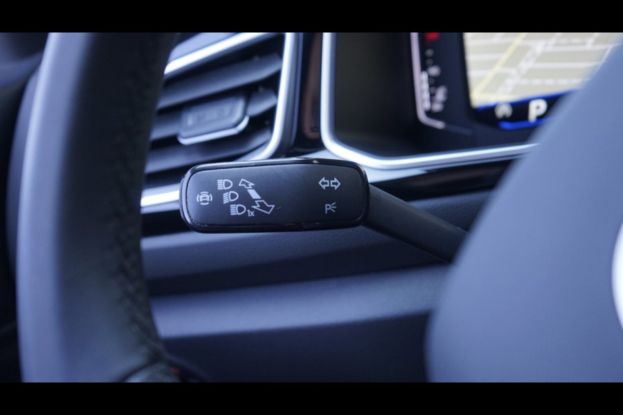 Volkswagen T-Roc R-Line 1.5 TSI AUTOMAAT|ACC|CAMERA|FULL LED|IQ LIGHT|KEYLESS|NAVIGATIE|TREKHAAK|VIRTUEEL