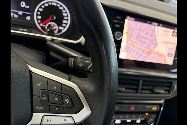 Volkswagen T-Cross 1.0 TSI Style Airco - Parkeersensoren - Navigatie - Licht metalen velgen 17 inch - Dodehoek detector - Dakrails - Bluetooth - Cruise control - Led verlichting - Radio - Start/stop systeem - Stuur multifunc - Elektrische ramen