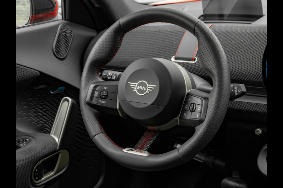 MINI Aceman SE - John Cooper Works - Pakket M - Pano - Head-up - JCW