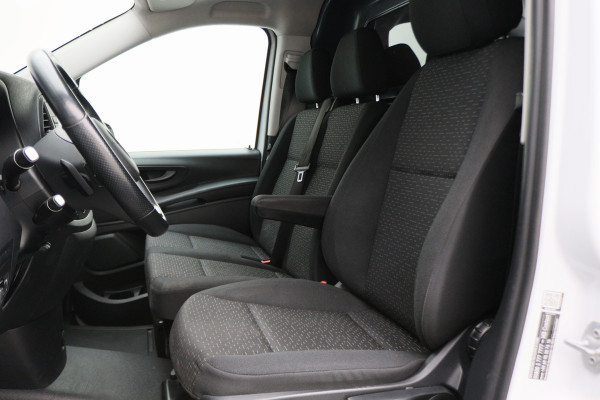 Mercedes-Benz Vito 116 CDI Extra Lang Automaat 3-Zits, Airco, Navigatie, Camera, Apple CarPlay, Cruise, Achterdeuren 270°