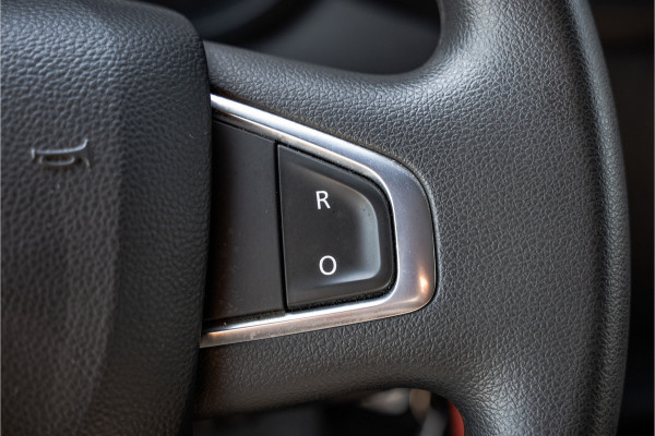 Renault Master 2.3dCi | Bakwagen met Laadklep | LED | Carplay | Camera | Cruise