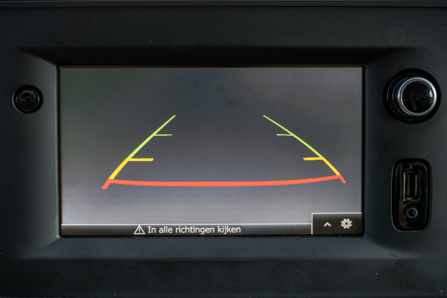 Renault Master 2.3dCi | Bakwagen met Laadklep | LED | Carplay | Camera | Cruise