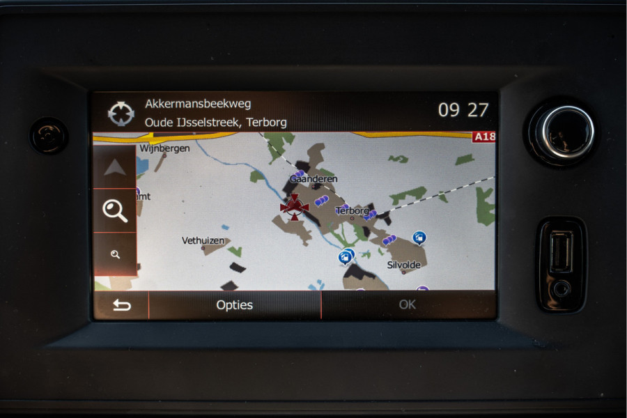 Renault Master 2.3dCi | Bakwagen met Laadklep | LED | Carplay | Camera | Cruise