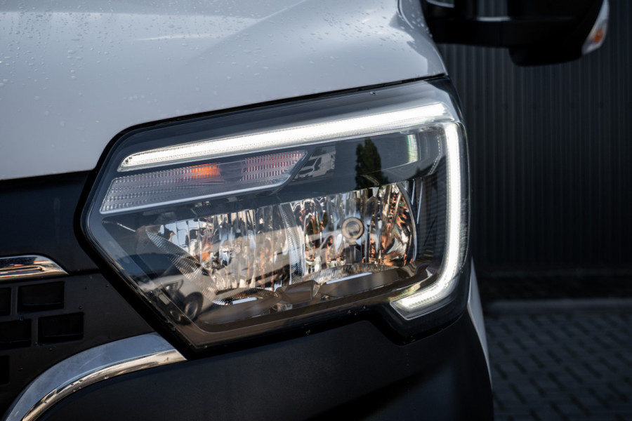 Renault Master 2.3dCi | Bakwagen met Laadklep | LED | Carplay | Camera | Cruise