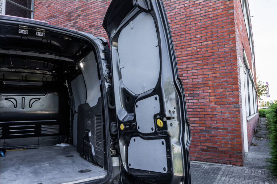 Ford Transit Connect 1.5 EcoBlue L2 120 PK Limited AUT | Bi-Xenon | Camera | CarPlay | Navigatie | Climatronic | Inklapbare spiegels | Trekhaak | DAB | NL Auto | NAP Logisch | Nieuwe APK | Euro 6