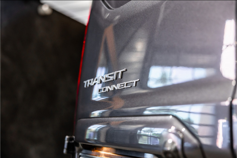 Ford Transit Connect 1.5 EcoBlue L2 120 PK Limited AUT | Bi-Xenon | Camera | CarPlay | Navigatie | Climatronic | Inklapbare spiegels | Trekhaak | DAB | NL Auto | NAP Logisch | Nieuwe APK | Euro 6