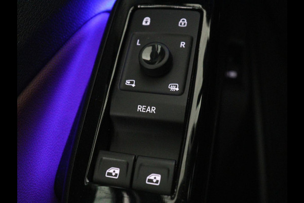 Volkswagen ID.4 Tech 77 kWh | SOH 92,2% | Panorama | 360 Camera | Head up | Virtual cockpit | Sfeerverlichting | Stoel/Stuurverwarming | Adaptive cruise | Carplay | Traffic assist | Climate control | Half leder/velours