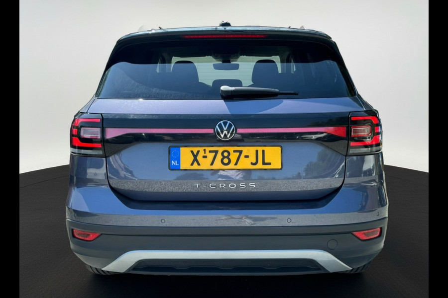 Volkswagen T-Cross TSI 110PK DSG LIFE CARPLAY/ACC/PARKEERSENSOREN
