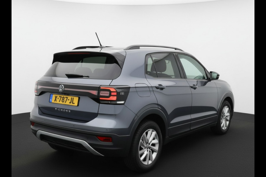 Volkswagen T-Cross TSI 110PK DSG LIFE CARPLAY/ACC/PARKEERSENSOREN