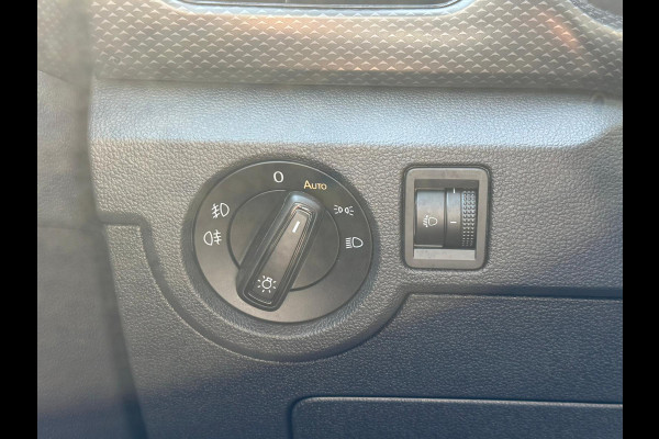 Volkswagen T-Cross TSI 110PK DSG LIFE CARPLAY/ACC/PARKEERSENSOREN