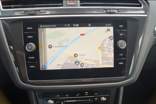 Volkswagen Tiguan 1.5 TSI 150pk DSG Life Business -LED-DIGI-ECC-TREKHAAK-