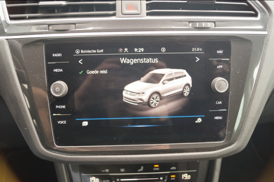 Volkswagen Tiguan 1.5 TSI 150pk DSG Life Business -LED-DIGI-ECC-TREKHAAK-