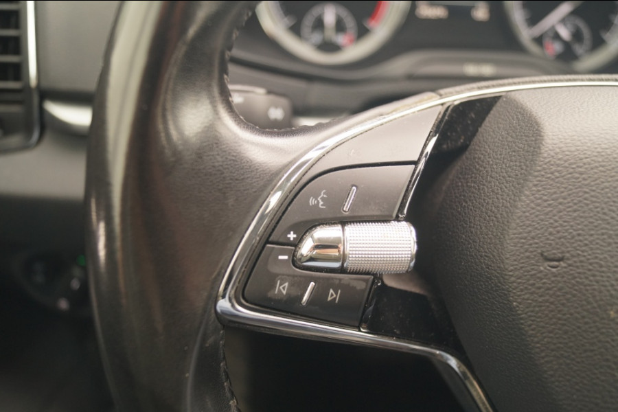 Škoda Karoq 1.5 TSI 150pk DSG Business Edition -NAVI-ECC-PDC-