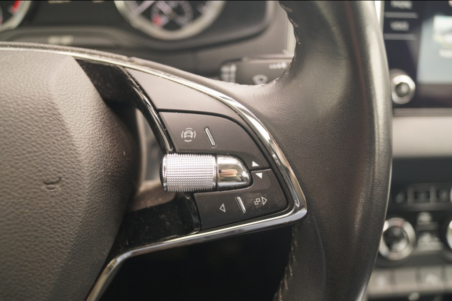 Škoda Karoq 1.5 TSI 150pk DSG Business Edition -NAVI-ECC-PDC-
