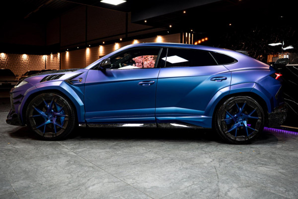 Lamborghini Urus MANSORY|FORGEDCARBON|WIDEBODY|FULLOPTION