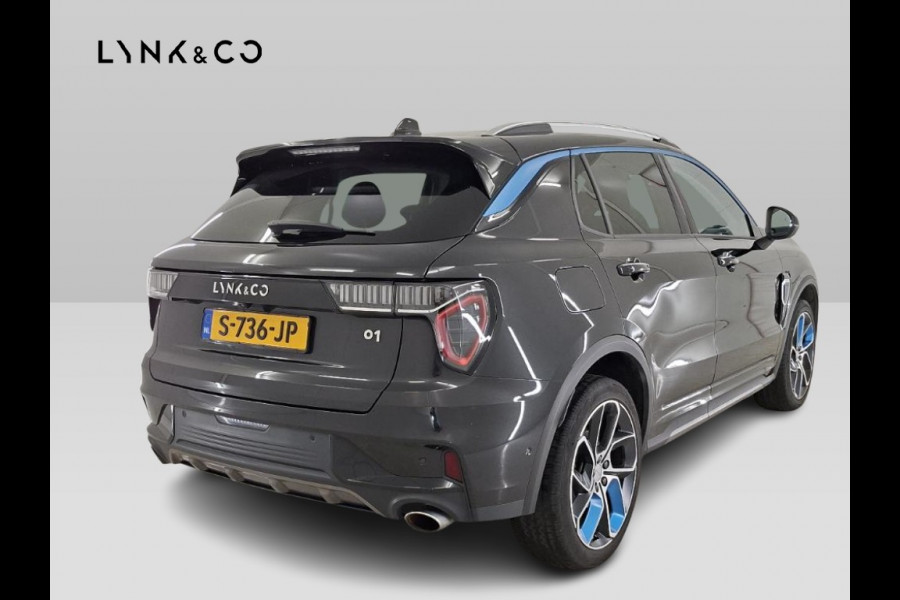 Lynk & Co 01 1.5 PHEV 262PK Adapt.Cruise ZwarteHemel 360° Cam Carplay Plug-in Stoelverw Vol opties!