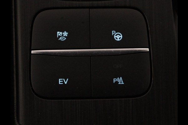 Ford Kuga 2.5 PHEV ST-Line | SOH 87,2 | Adaptive cruise | Camera | Full LED | Climate control | Dodehoek detectie | Carplay | Navi. Full map | DAB | Plug In