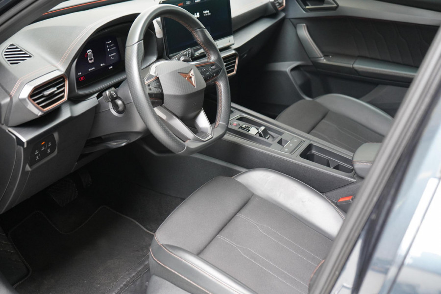 CUPRA Formentor 1.4 TSI e-Hybrid Essential | SoH 97,8% | Carplay | Navigatie | Adapt. Cruise | Sfeerverlichting | Camera