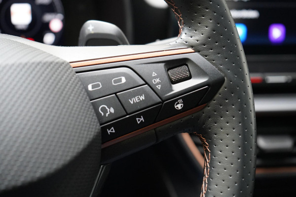 CUPRA Formentor 1.4 TSI e-Hybrid Essential | SoH 97,8% | Carplay | Navigatie | Adapt. Cruise | Sfeerverlichting | Camera