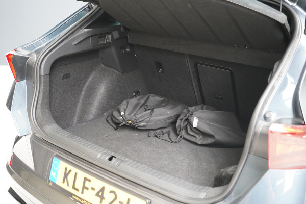 CUPRA Formentor 1.4 TSI e-Hybrid Essential | SoH 97,8% | Carplay | Navigatie | Adapt. Cruise | Sfeerverlichting | Camera