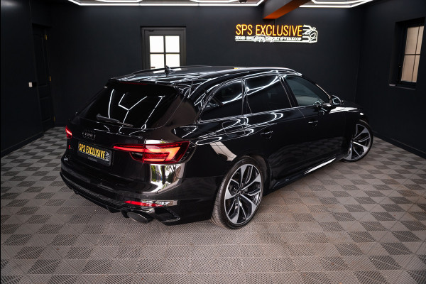 Audi A4 Avant 2.9 TFSI RS 4 quattro / Keramisch / RS Dynamic / B&O / Matrix / Keyless /