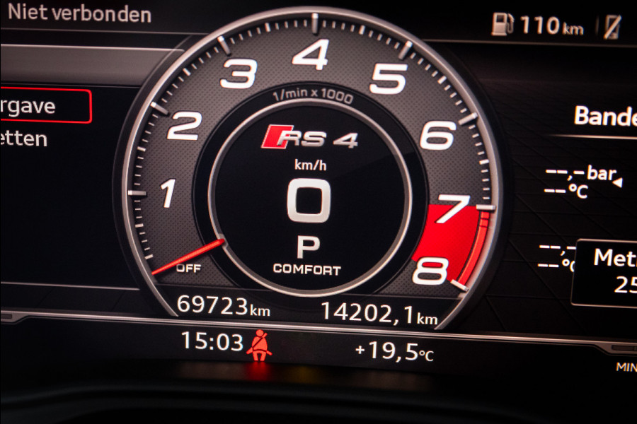Audi A4 Avant 2.9 TFSI RS 4 quattro / Keramisch / RS Dynamic / B&O / Matrix / Keyless /