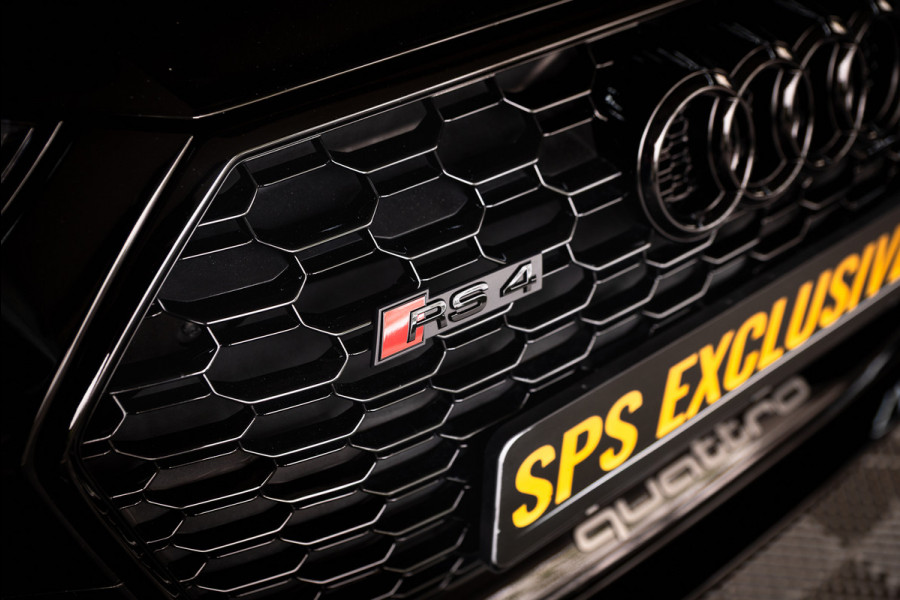 Audi A4 Avant 2.9 TFSI RS 4 quattro / Keramisch / RS Dynamic / B&O / Matrix / Keyless /