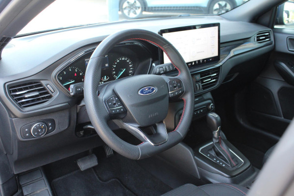 Ford FOCUS Wagon 1.0 EcoBoost Hybrid ST-Line | Trekhaak | Camera | Navigatie | Cruise Control | Climate Control |