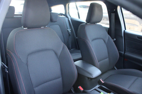 Ford FOCUS Wagon 1.0 EcoBoost Hybrid ST-Line | Trekhaak | Camera | Navigatie | Cruise Control | Climate Control |
