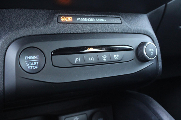 Ford FOCUS Wagon 1.0 EcoBoost Hybrid ST-Line | Trekhaak | Camera | Navigatie | Cruise Control | Climate Control |