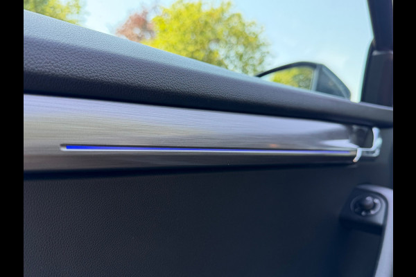 Škoda Octavia Combi 1.0 TSI Greentech Style Business | Lederbekleding + Canton + Automaat Nu € 8.975,-!!!