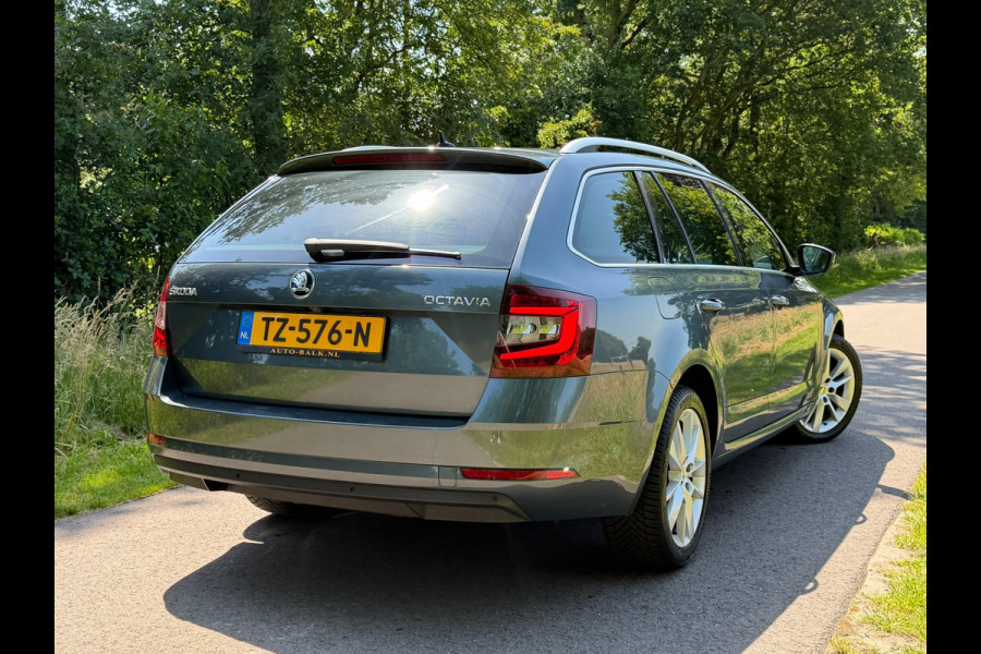 Škoda Octavia Combi 1.0 TSI Greentech Style Business | Lederbekleding + Canton + Automaat Nu € 8.975,-!!!