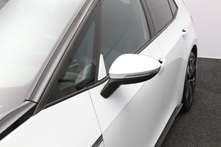 Volkswagen ID.3 146 PK Pro 58 kWh, SOH 91 %, Adap. Cruise Control, Winterpakket, Carplay,