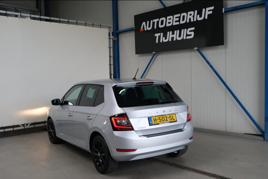 Škoda Fabia 1.0 TSI Sport business - N.A.P. Airco, Cruise, PDC, Carplay.
