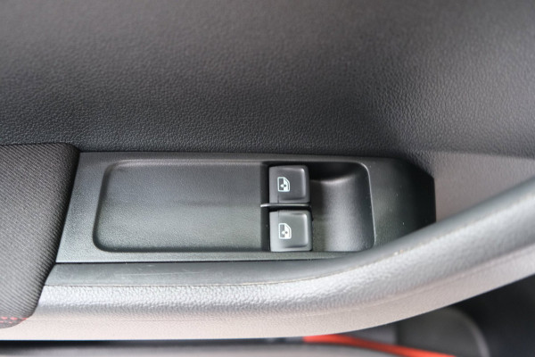 Škoda Fabia 1.0 TSI Sport business - N.A.P. Airco, Cruise, PDC, Carplay.