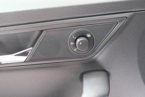 Škoda Fabia 1.0 TSI Sport business - N.A.P. Airco, Cruise, PDC, Carplay.